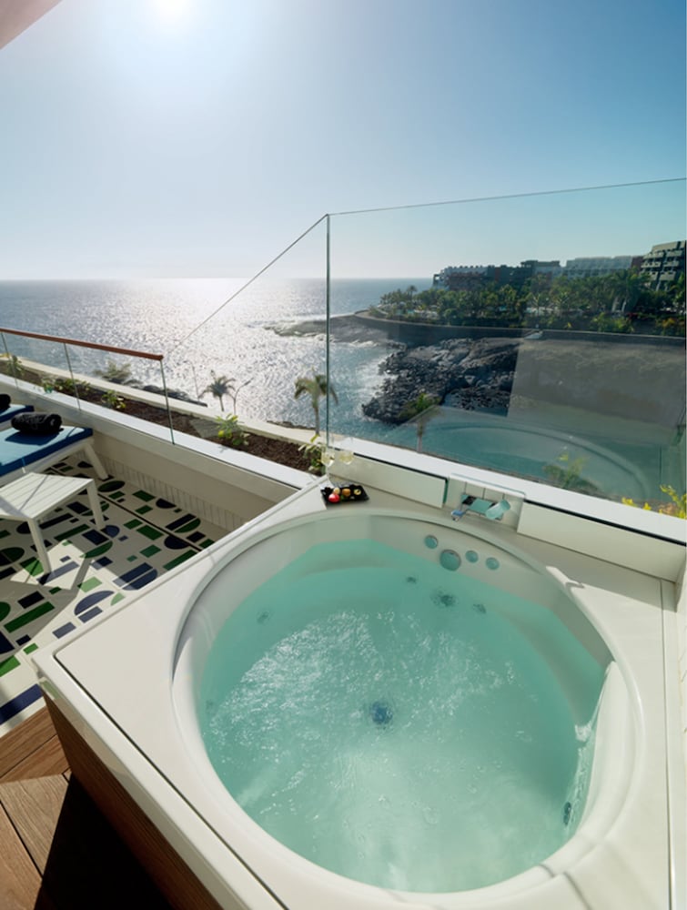H10 Atlantic Sunset Horizons Collection