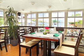 Hotel & Restaurant Müritzterrasse