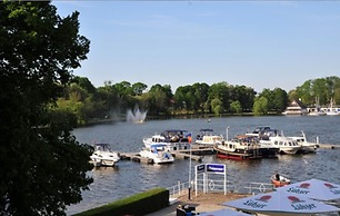 Hotel & Restaurant Müritzterrasse