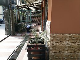Tropical Suites