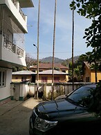 Tropical Suites