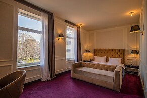 King Gorgasali Hotel