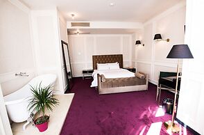 King Gorgasali Hotel