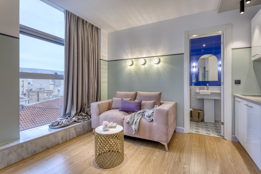 The Pinnacle Athens