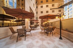 Al Kiswah Towers Hotel