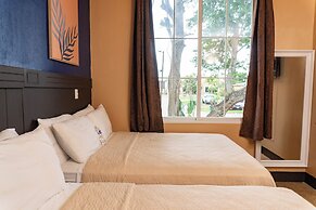 Grand Caporal Hotel