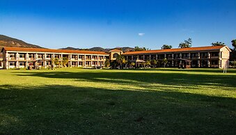 Grand Caporal Hotel