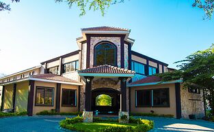 Grand Caporal Hotel