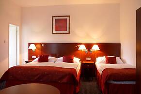 Hotel Grand