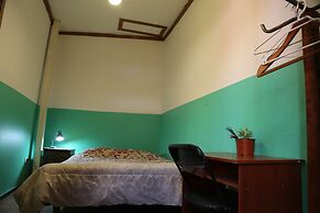 La Casa del Puerto - Hostel