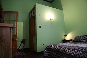La Casa del Puerto - Hostel