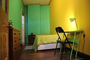 La Casa del Puerto - Hostel