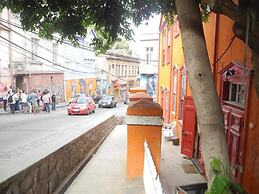 La Casa del Puerto - Hostel