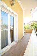Sunrise Luxury Apartments