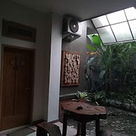 Helena Guest House