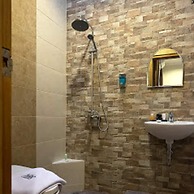 Helena Guest House