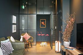 Moxy Edinburgh Airport