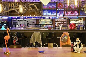 Moxy Edinburgh Airport