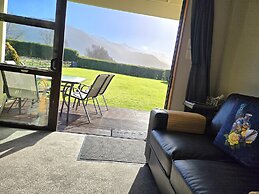 Te Mahuru Retreat