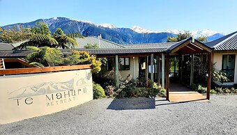 Te Mahuru Retreat