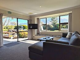 Te Mahuru Retreat