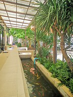 The Wonders Hotel