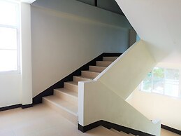 The Wonders Hotel