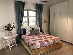 Dina's House