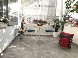 Dina's House