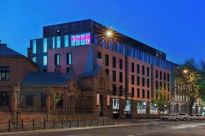 Moxy Warsaw Praga