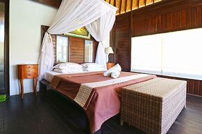 Mega Cottages
