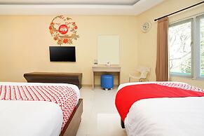 Capital O 175 K-60 Residence