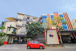 Capital O 175 K-60 Residence