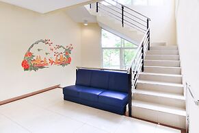 Capital O 175 K-60 Residence