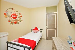 Capital O 175 K-60 Residence