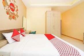 Capital O 175 K-60 Residence