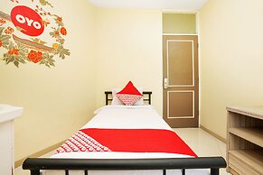 Capital O 175 K-60 Residence