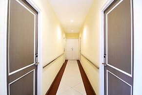 Capital O 175 K-60 Residence