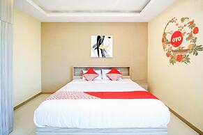 Capital O 175 K-60 Residence