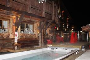 Chalet Hôtel du Mont Charvin