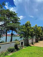 Royal Lake View Gardens