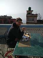 Chhen Bed & Breakfast