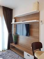 Modern Condo Nai Harn Beach