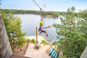 Hotel De Vossemeren by Center Parcs