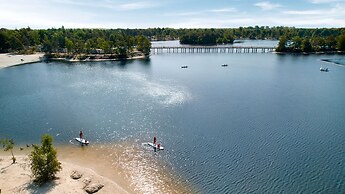 Hotel De Vossemeren by Center Parcs