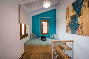 Evlimeni Suites