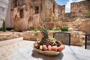 Evlimeni Suites