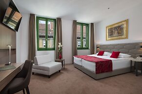 Hotel Park 45