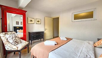Guney Suites by Villa Safiya