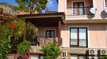 Villa Olive by Villa Safiya